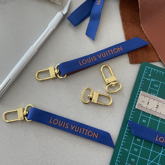 Louis Vuitton Handmade Keychain - Picture 5 of 5